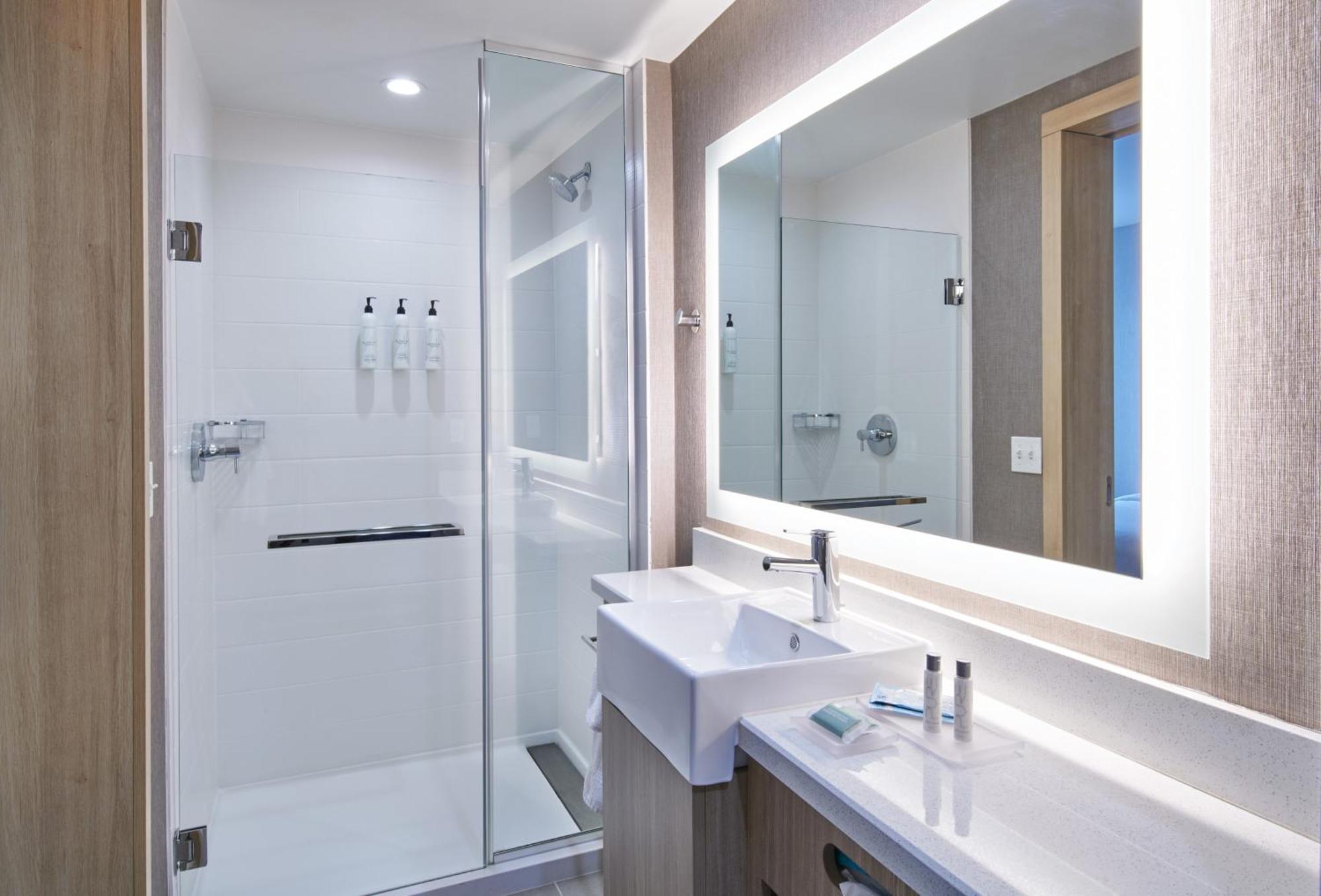 Hotel Springhill By Marriott Detroit